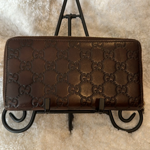 Gucci Leather Zipper Wallet - Picture 2 of 7